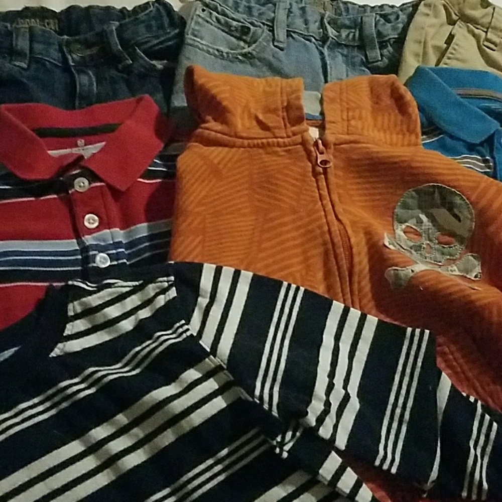 Old Navy boys size 5, 5T, & XS lot